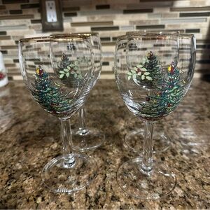 Spode Christmas Tree Stemmed Wine glasses with Gold Rim  ~ Set of 4!!